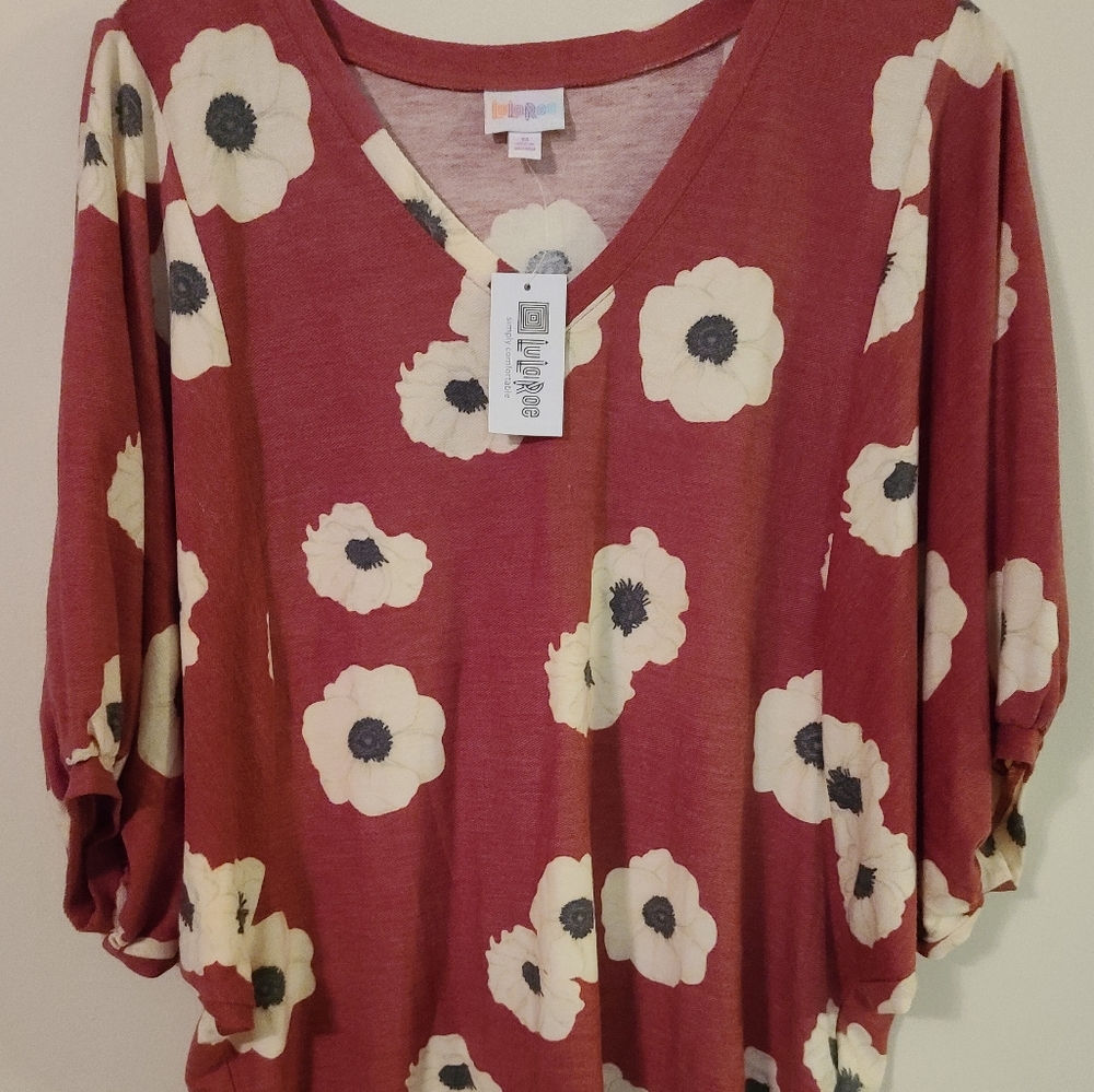 Balloon sleeve top in great fall colors!